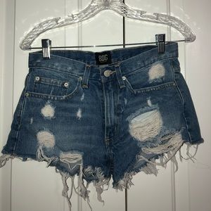 BDG (urban outfitters) essential mid-rise short
